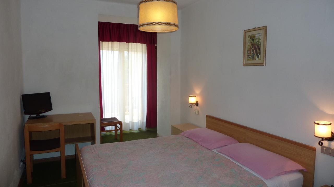 Hotel Terminus Левико-Терме Экстерьер фото