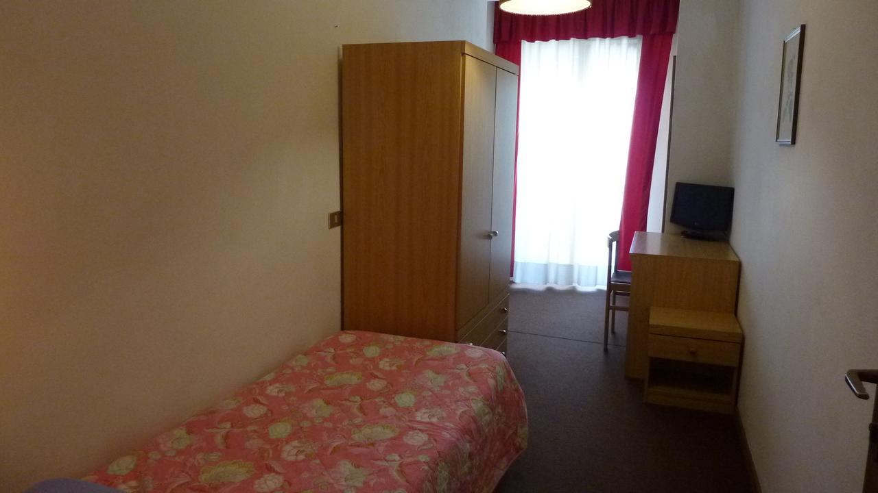 Hotel Terminus Левико-Терме Экстерьер фото